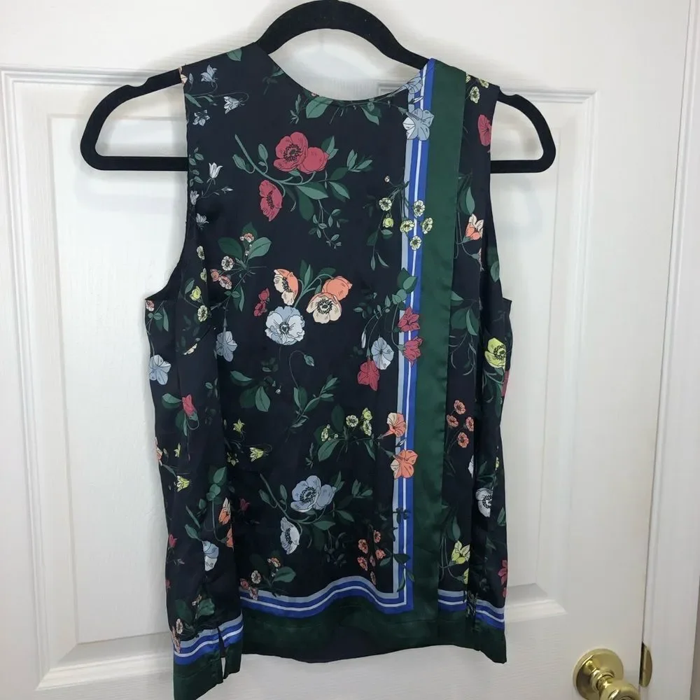 Ann Taylor Petite black floral design sleeveless top, size medium petite - Picture 3 of 11